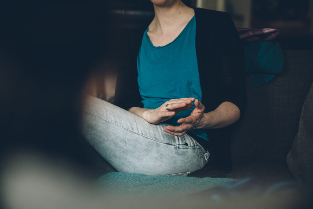 Viktoria Kindermann in Beratungssituation – psychologische Begleitung